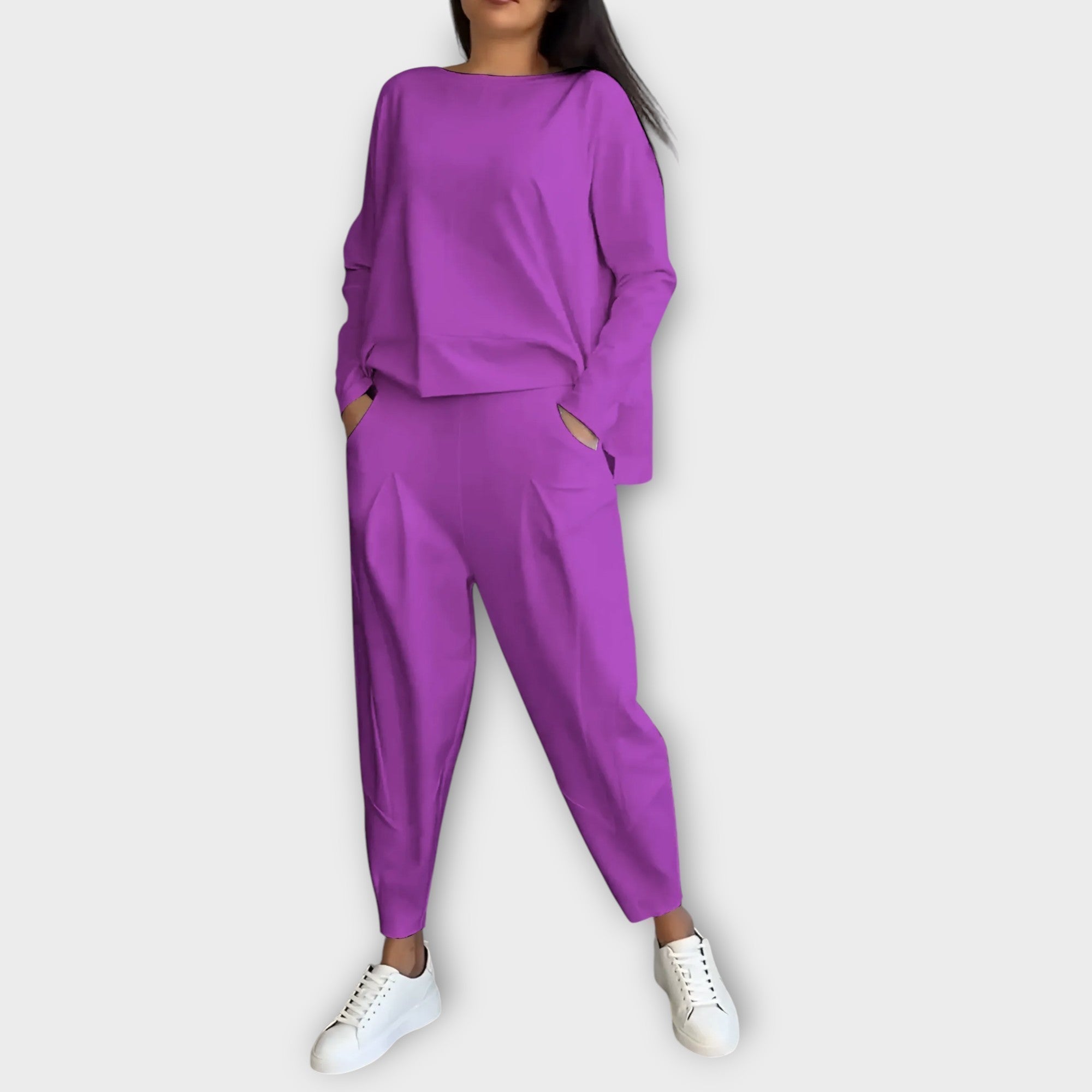 Amalie - Stylish 2-Piece Set